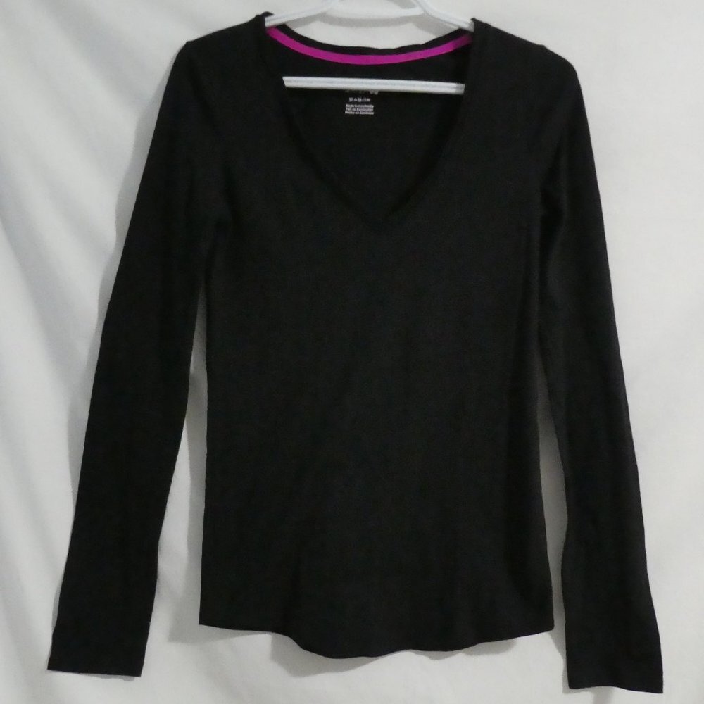 LA SENZA Lingerie, xs, extra small, black V-neck long sleeve shirt